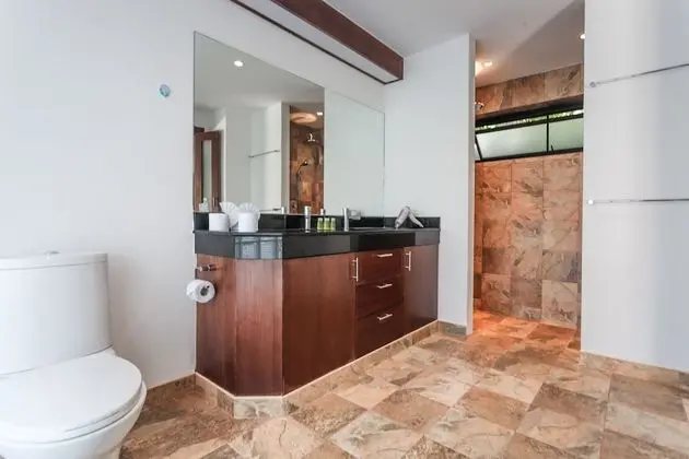 5-Bedroom Pool Villa