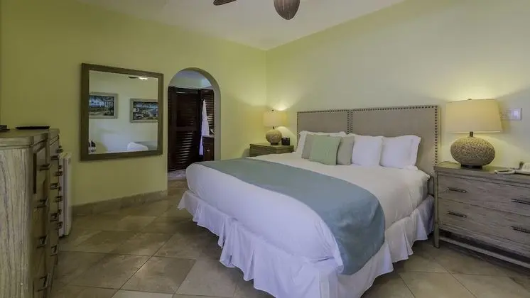 Luxury Oda, Manzarasız (7B)