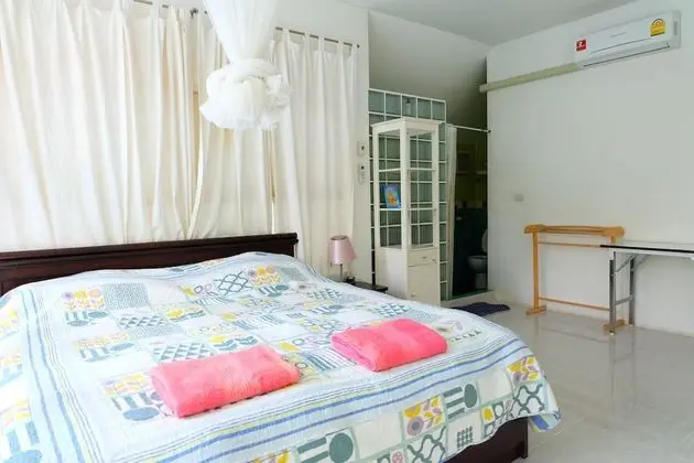 Deluxe Pool Access with Private Bathroom