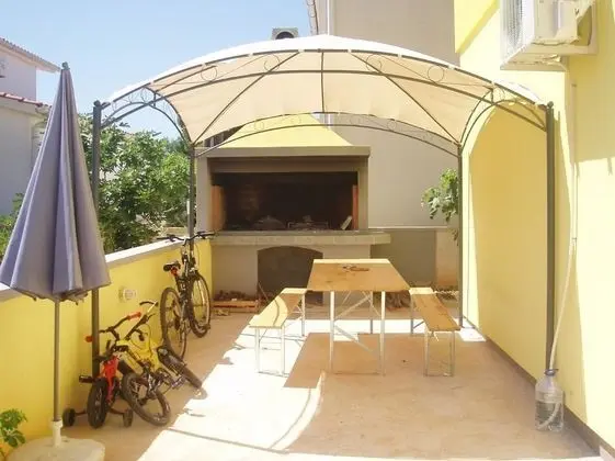 Apart Daire (Franjo - barbecue - A3(4+2))