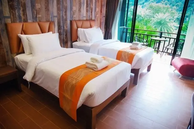 Superior Room with Mountain View Wing A