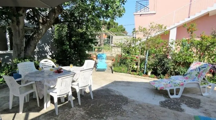 Apart Daire (Franka - 70 m from sea - A1(6))