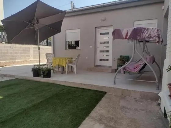 Apart Daire (Franka - 70 m from sea - A1(6))