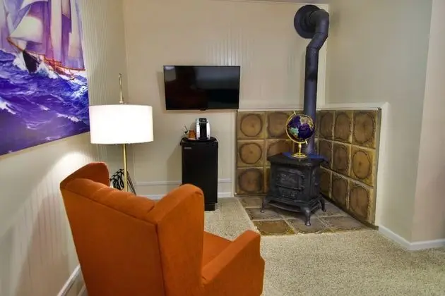 The Windjammer Room