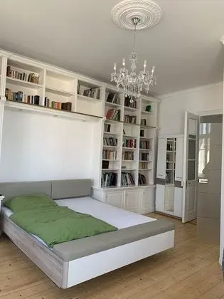 Tek Büyük Yataklı Oda