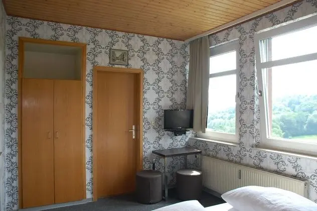 Tek Büyük Yataklı Oda, Özel Banyo, Dağ Manzaralı