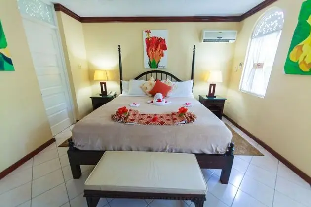 Junior Suite, 2 Bedrooms, Beach View (with Full- Time Nanny Service)