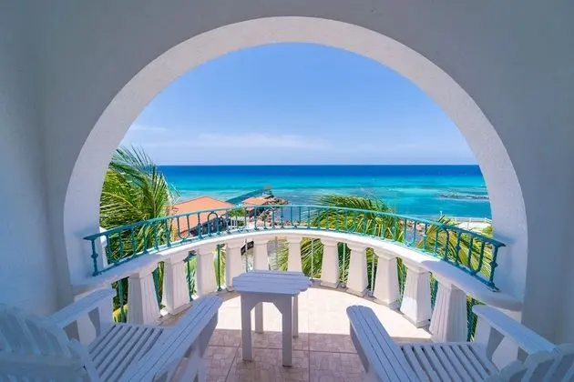 Junior Suite, 2 Bedrooms, Beach View (with Full- Time Nanny Service)