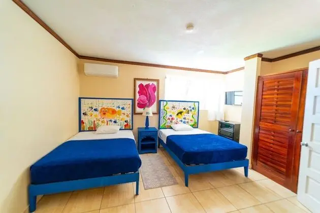 Junior Suite, 2 Bedrooms, Beach View (with Full- Time Nanny Service)