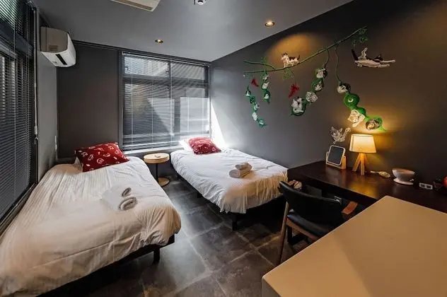 Basic Ev, Sigara İçilmez (Private Vacation Home)