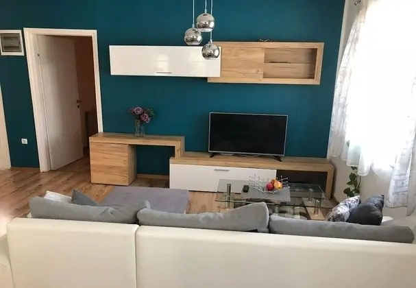 Ev (Franny - comfortable - H(6+1))