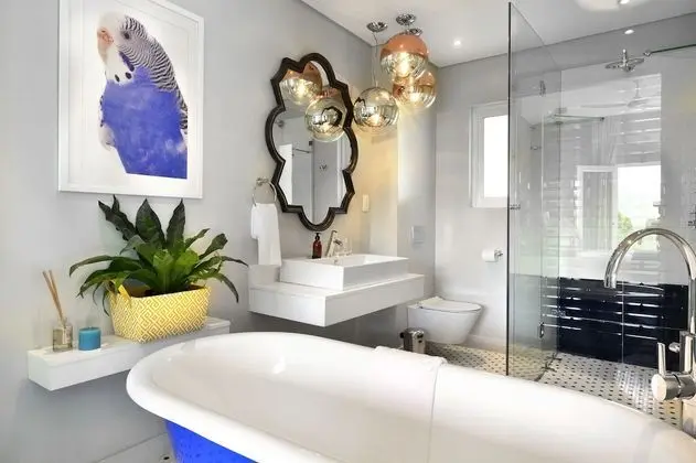 Luxury En-Suite King/Twin Mountain Views