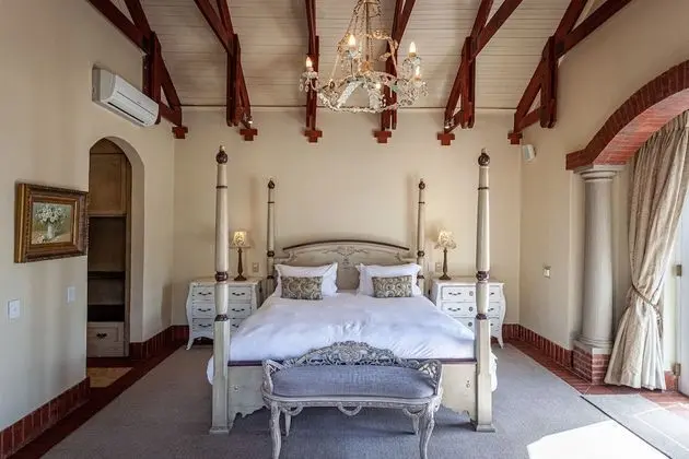 Villa Suite