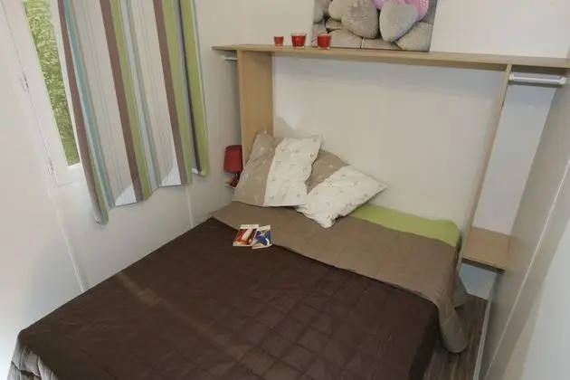 Karavan, Ortak Banyo (Le Tithome)