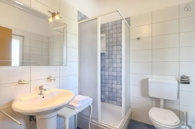 Standard Daire, Teras, Avlu Manzaralı