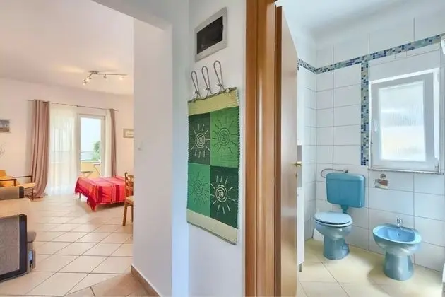 Standard Stüdyo, Avlu Manzaralı, Bahçeli