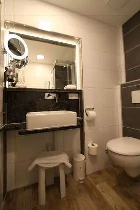 Tek Büyük Yataklı Oda, Dağ Manzaralı, Dağ Yamacı