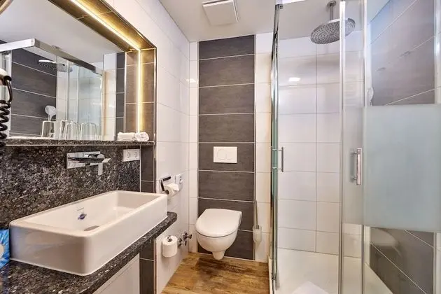 Tek Büyük Yataklı Oda, Dağ Manzaralı, Dağ Yamacı