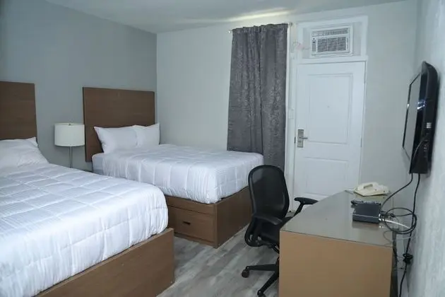 Deluxe Tek Büyük Yataklı Oda, 2 Çift Kişilik Yatak, Küçük Mutfak