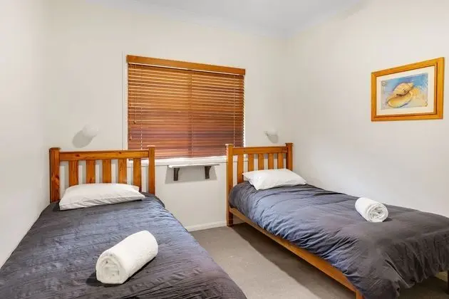 Villa, Havuz Kenarı