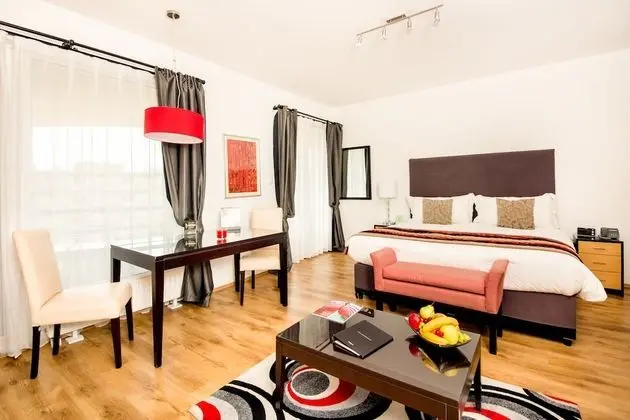 Deluxe Stüdyo Süit