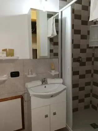 Classic Tek Büyük Yataklı Oda
