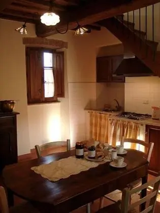 Panoramic Apart Daire, 2 Yatak Odası, Küçük Mutfak, Göl Manzaralı