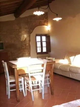 Panoramic Apart Daire, 2 Yatak Odası, Küçük Mutfak, Göl Manzaralı