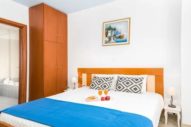 Apart Daire, 1 Yatak Odası, Balkon, Havuz Manzaralı