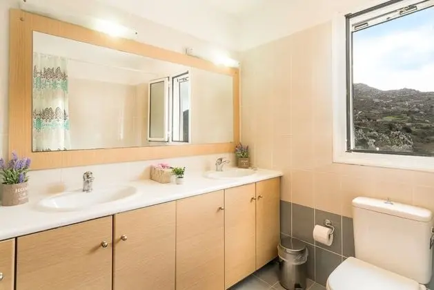 Apart Daire, 1 Yatak Odası, Balkon, Havuz Manzaralı
