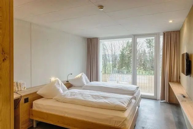 Deluxe Tek Büyük Yataklı Oda, Bahçe Manzaralı