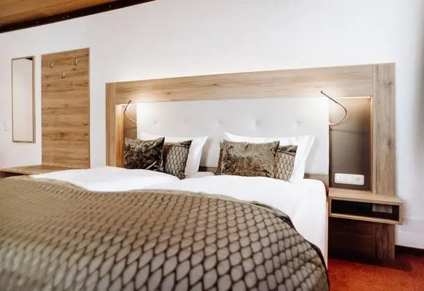 Comfort Tek Büyük Yataklı Oda