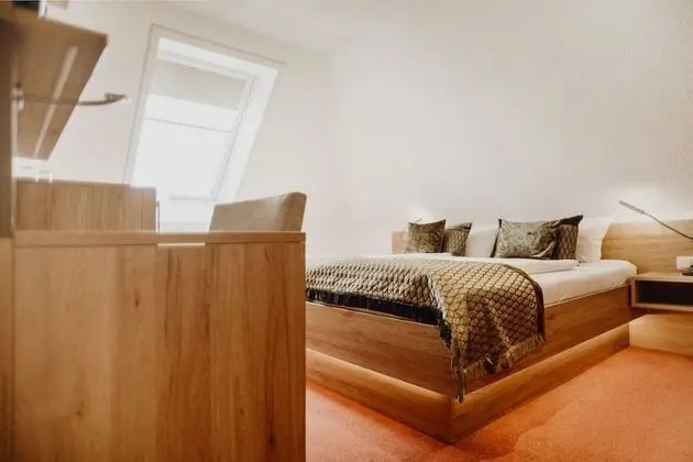 Comfort Tek Büyük Yataklı Oda