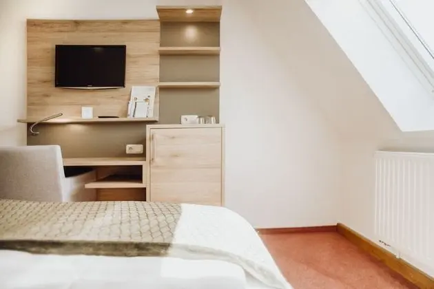 Comfort Tek Büyük Yataklı Oda