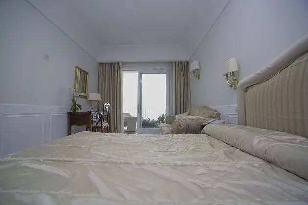 Deluxe Tek Büyük Yataklı Oda, Balkon, Deniz Manzaralı