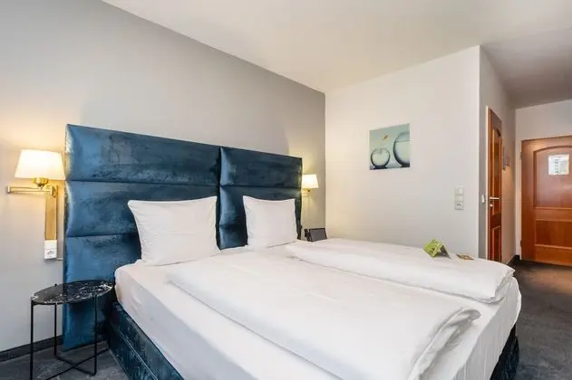 Classic Tek Büyük Yataklı Oda