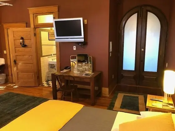 Süit, Banyolu/Duşlu, Şehir Manzaralı (Room 17)