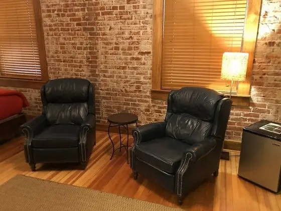 Tek Büyük Yataklı Oda, Banyolu/Duşlu, Nehir Manzaralı (Room 31)