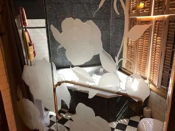 Tek Büyük Yataklı Oda, Banyolu/Duşlu, Şehir Manzaralı (Room 06)