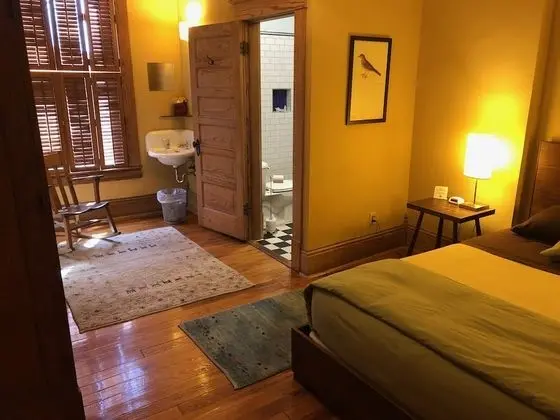 Tek Büyük Yataklı Oda, Banyolu/Duşlu, Şehir Manzaralı (Room 07)