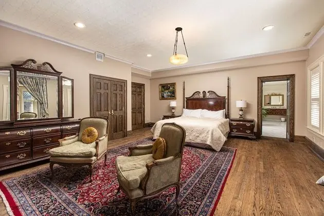 Rose Room