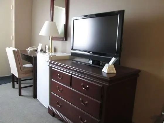 Queen Room with Drive Up Access
