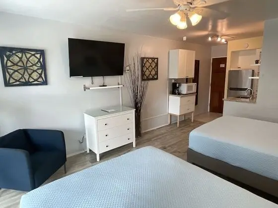 Waterfront 2 Doubles with Balcony