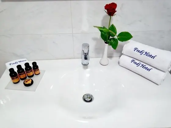 Superior Tek Büyük Yataklı Oda