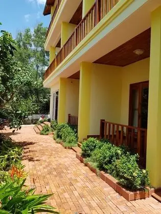 Deluxe Tek Büyük Yataklı Oda, Bahçe Manzaralı