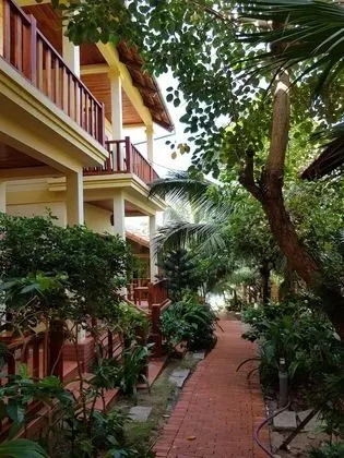 Deluxe Tek Büyük Yataklı Oda, Bahçe Manzaralı