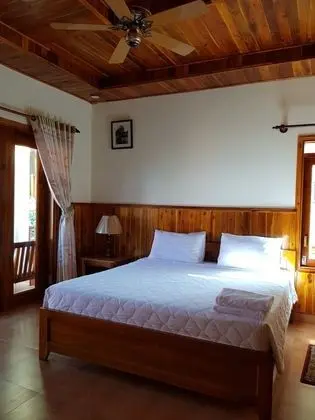 Deluxe Tek Büyük Yataklı Oda, Deniz Manzaralı