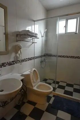Standard Tek Büyük Yataklı Oda (1A)