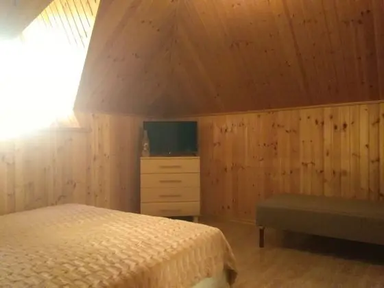 Standard Tek Büyük veya İki Ayrı Yataklı Oda, Ortak Banyo