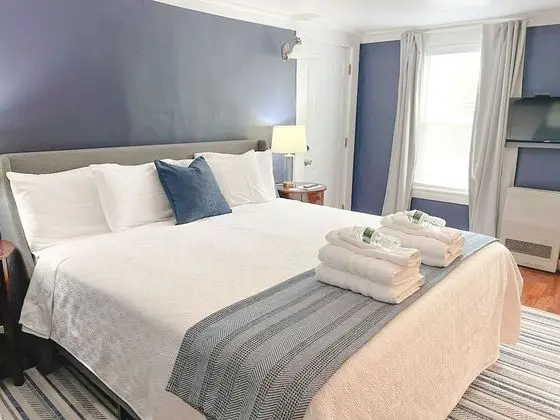 Tek Büyük Yataklı Oda, 1 Büyük (Queen) Boy Yatak, Sigara İçilmez